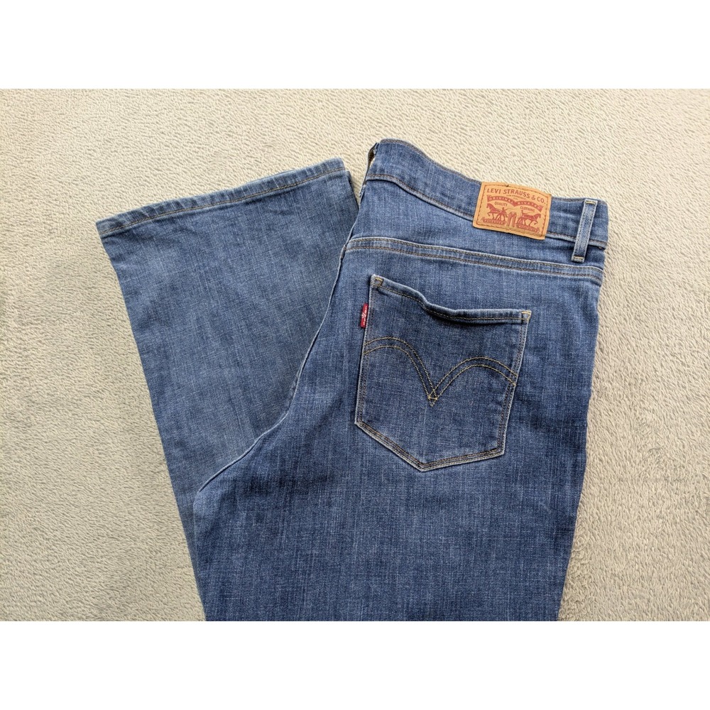 Levis Classic Bootcut Jeans Womens 10M Blue Denim Stretch 39252-0005 W30 L32